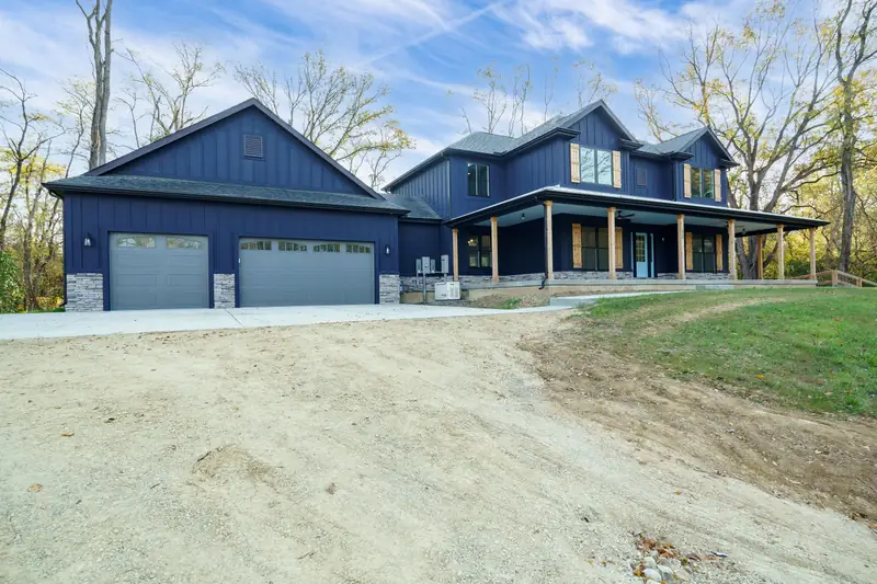 Custom Home - 330 Riley St, Southwest Ohio